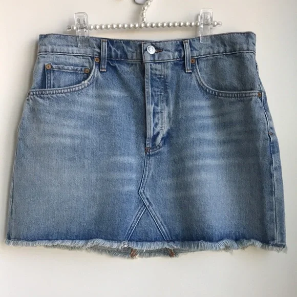 AGOLDE Quinn High Rise Mini Skirt in Devotee 31 - Picture 7 of 12